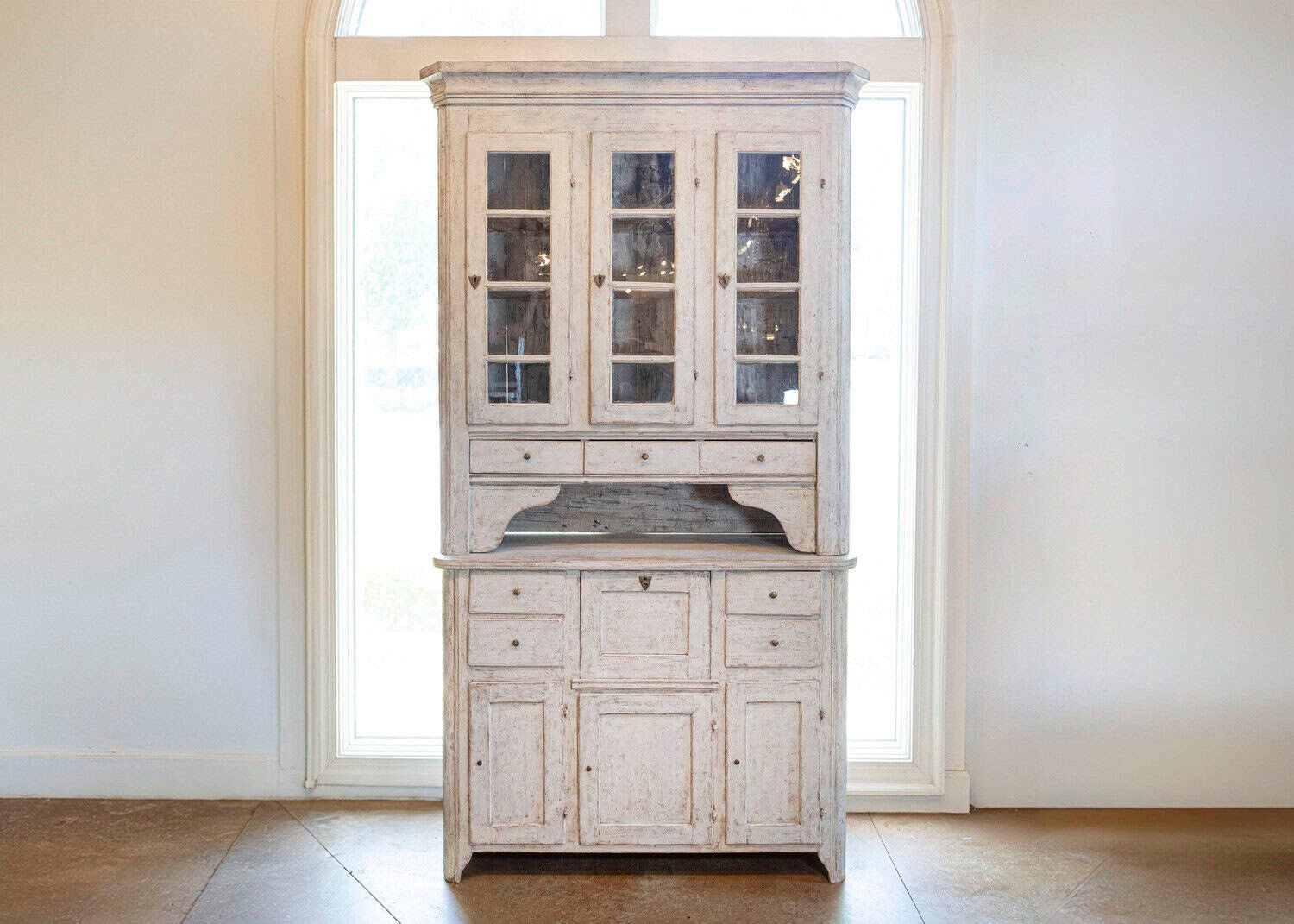 Swedish 1830s Painted Wood Vitrine Cabinet with Glass Doors and Drawers - JAA