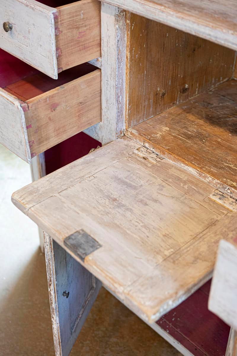 Swedish 1830s Painted Wood Vitrine Cabinet with Glass Doors and Drawers - JAA