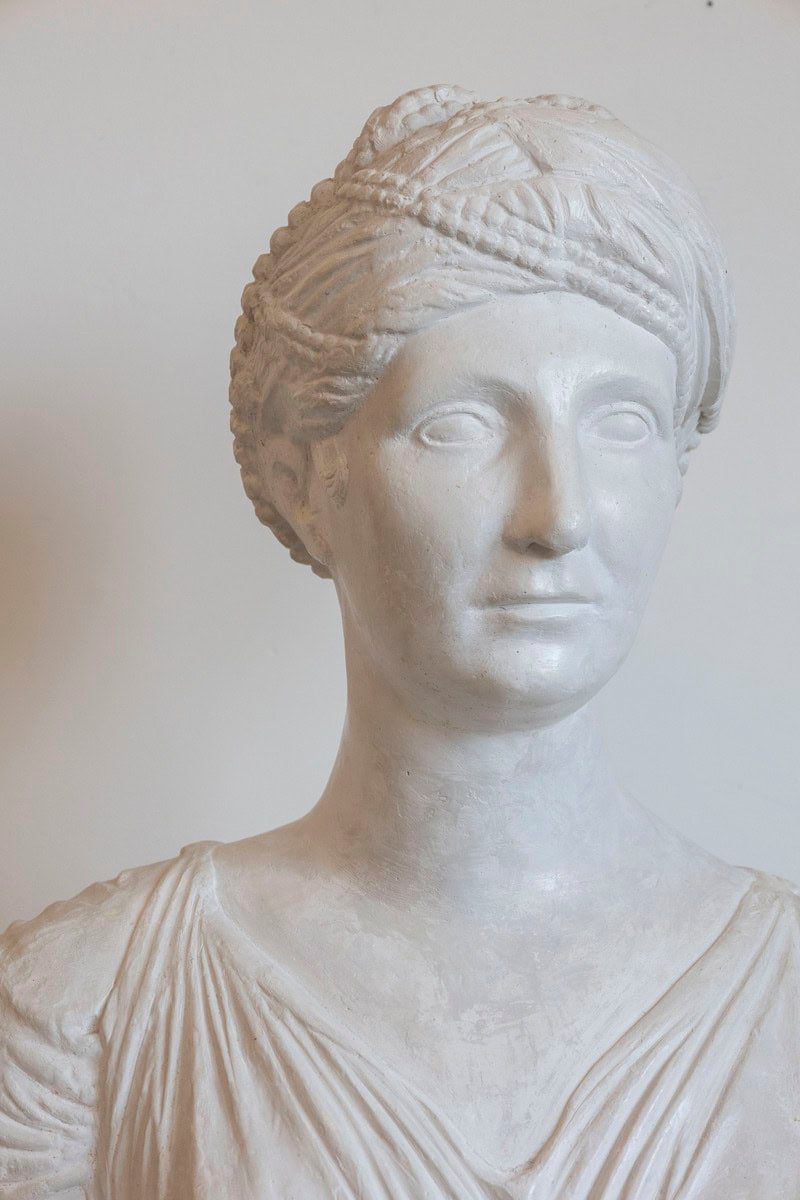 Italian 19th Century Neoclassical Plaster Bust of a Roman Woman - JAA