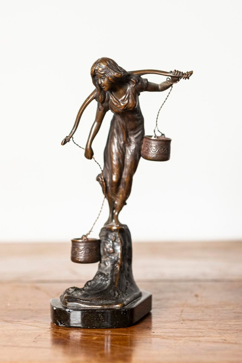 French 19th Century Patinated Bronze Sculpture of a Woman Water Carrier, Signed P. Kaujalgen - JAA