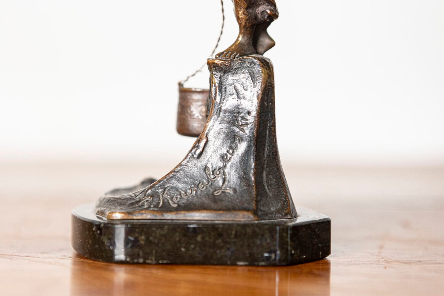 French 19th Century Patinated Bronze Sculpture of a Woman Water Carrier, Signed P. Kaujalgen - JAA