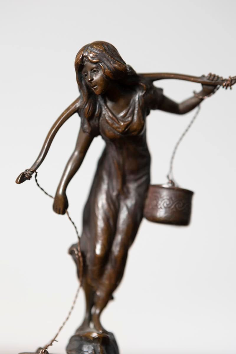 French 19th Century Patinated Bronze Sculpture of a Woman Water Carrier, Signed P. Kaujalgen - JAA