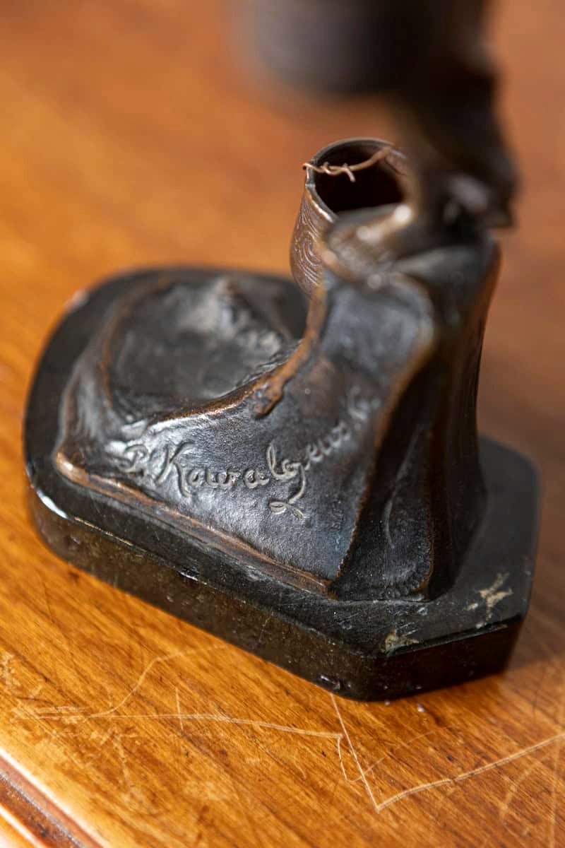 French 19th Century Patinated Bronze Sculpture of a Woman Water Carrier, Signed P. Kaujalgen - JAA