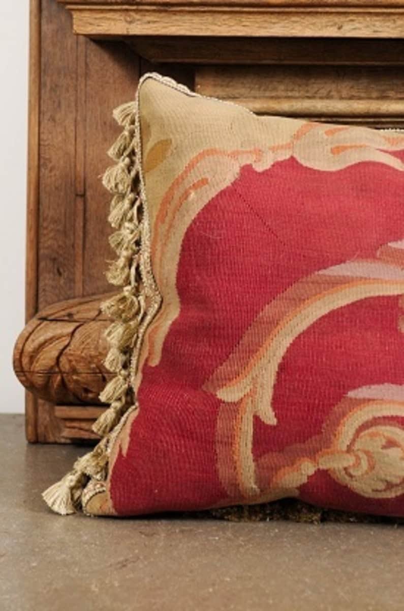 Pair of French Pillows Made of 19th Century Aubusson Tapestries with Foliage - JAA