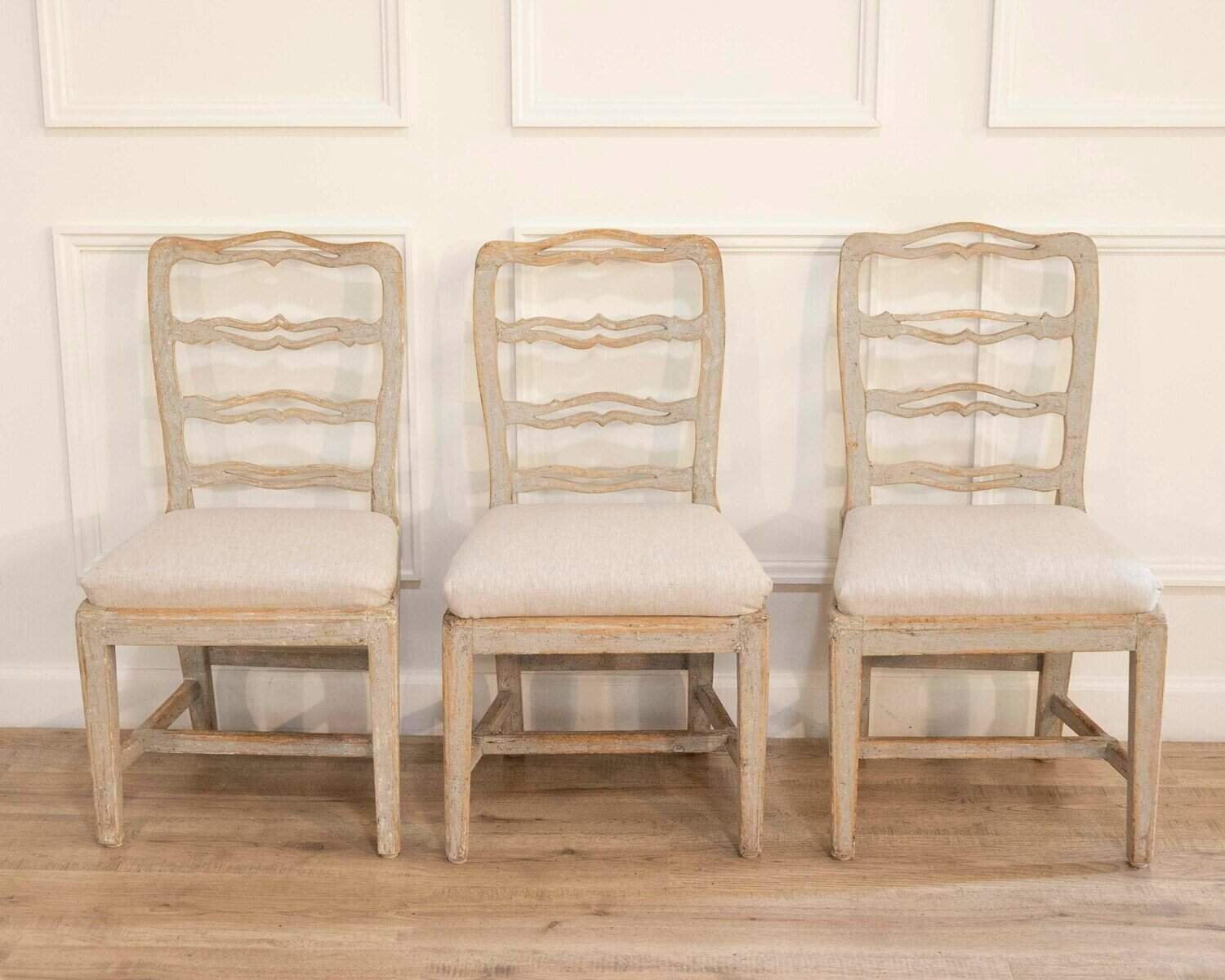 ON HOLD - Six Smiling Chairs Circa 1800 - JAA