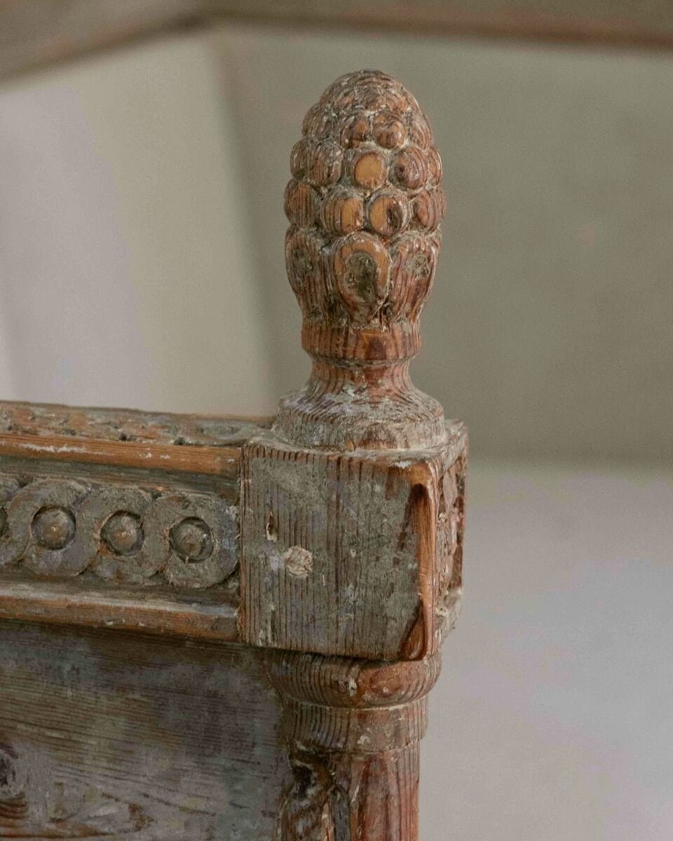18th-Century Swedish Gustavian Sofa with Original Scraped Paint, Circa 1780 - JAA