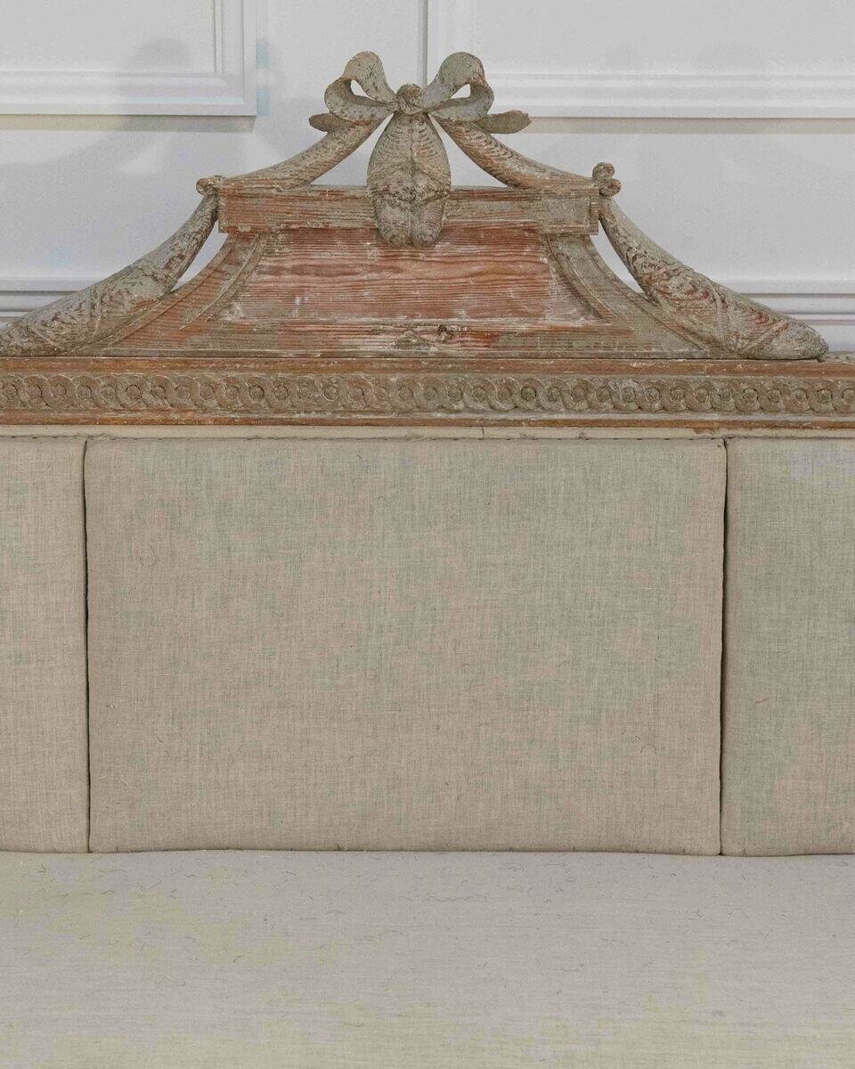 18th-Century Swedish Gustavian Sofa with Original Scraped Paint, Circa 1780 - JAA