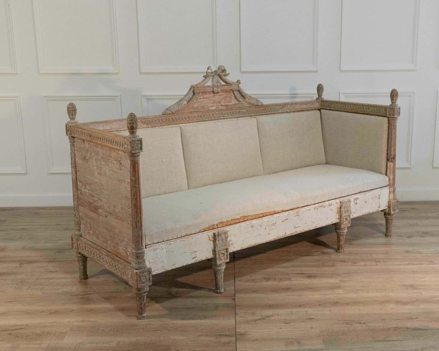 18th-Century Swedish Gustavian Sofa with Original Scraped Paint, Circa 1780 - JAA
