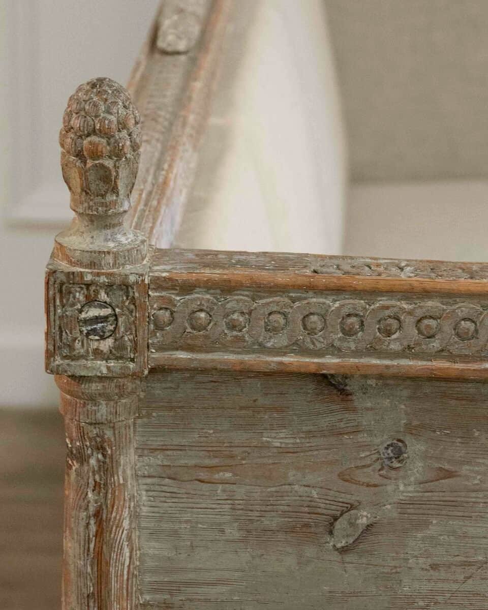18th-Century Swedish Gustavian Sofa with Original Scraped Paint, Circa 1780 - JAA
