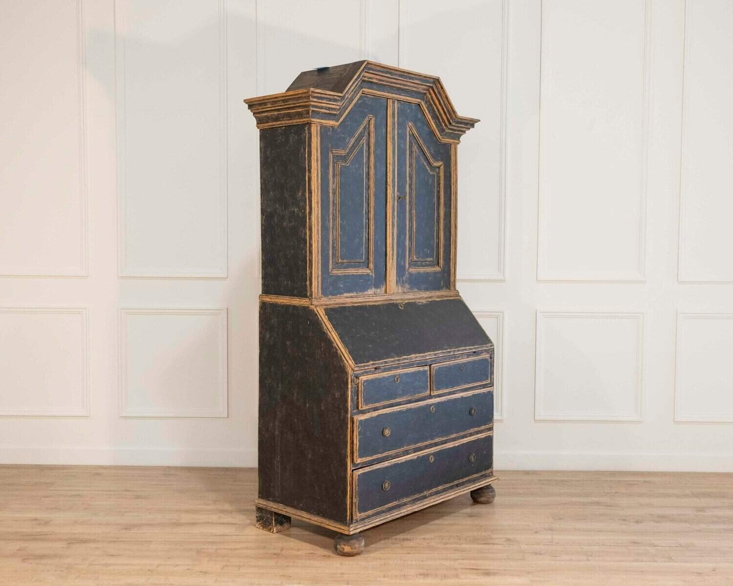 Baroque Secretary with Black Exterior and Blue Interior, Circa 1760 - JAA