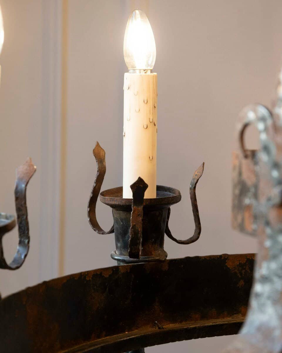 French 19th Century Black Iron Chandelier with Fleur-de-lis Design - JAA