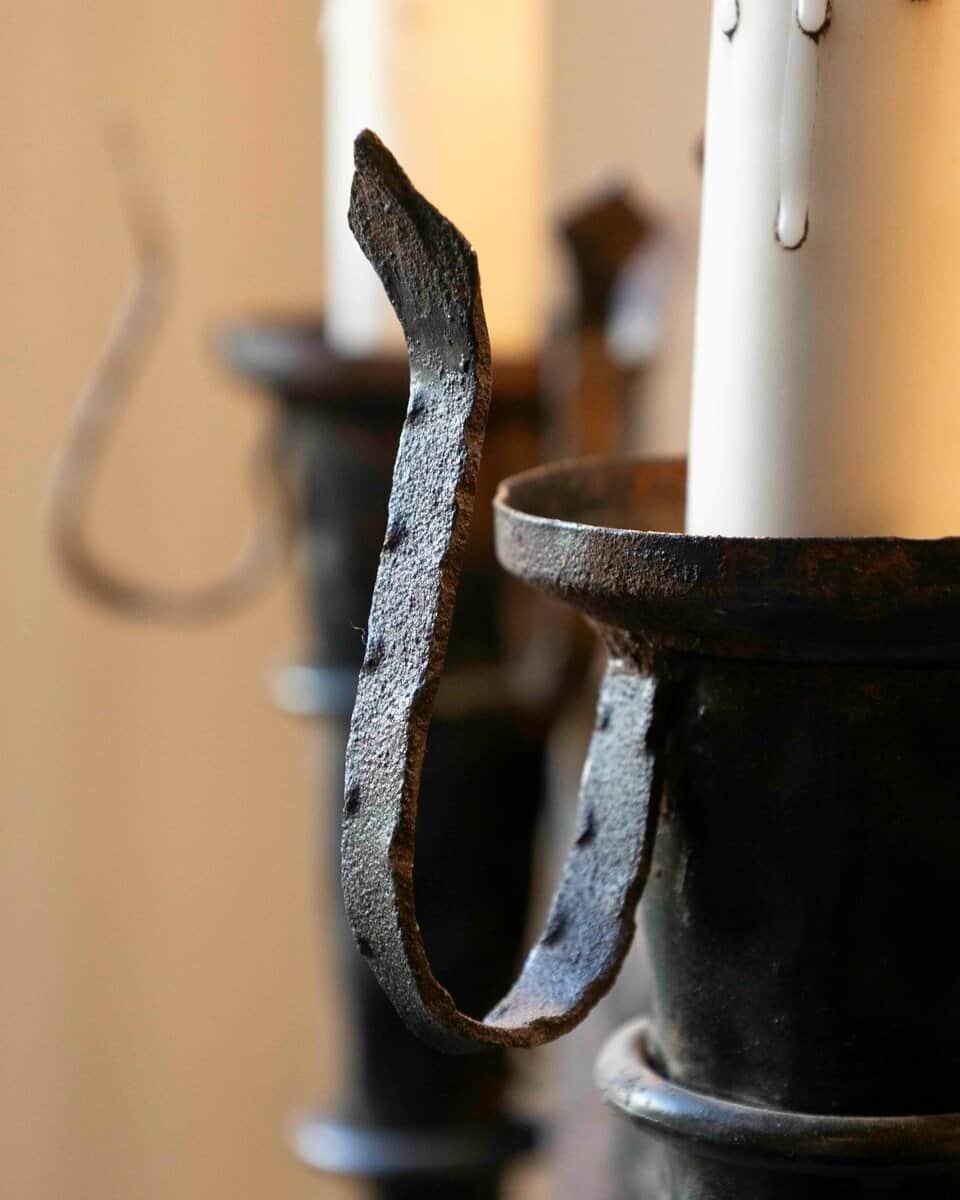 French 19th Century Black Iron Chandelier with Fleur-de-lis Design - JAA