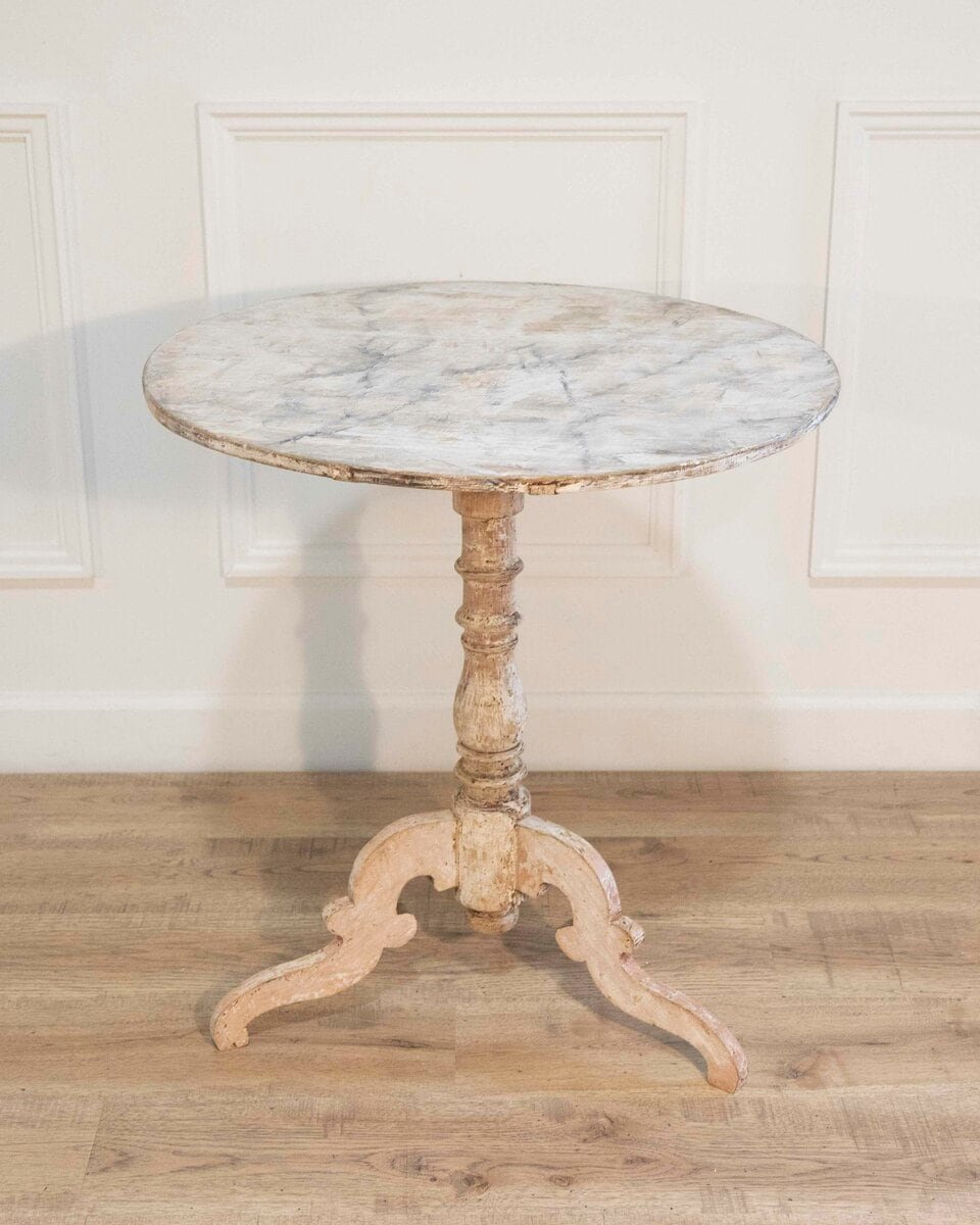 19th Century Swedish Round Table - JAA