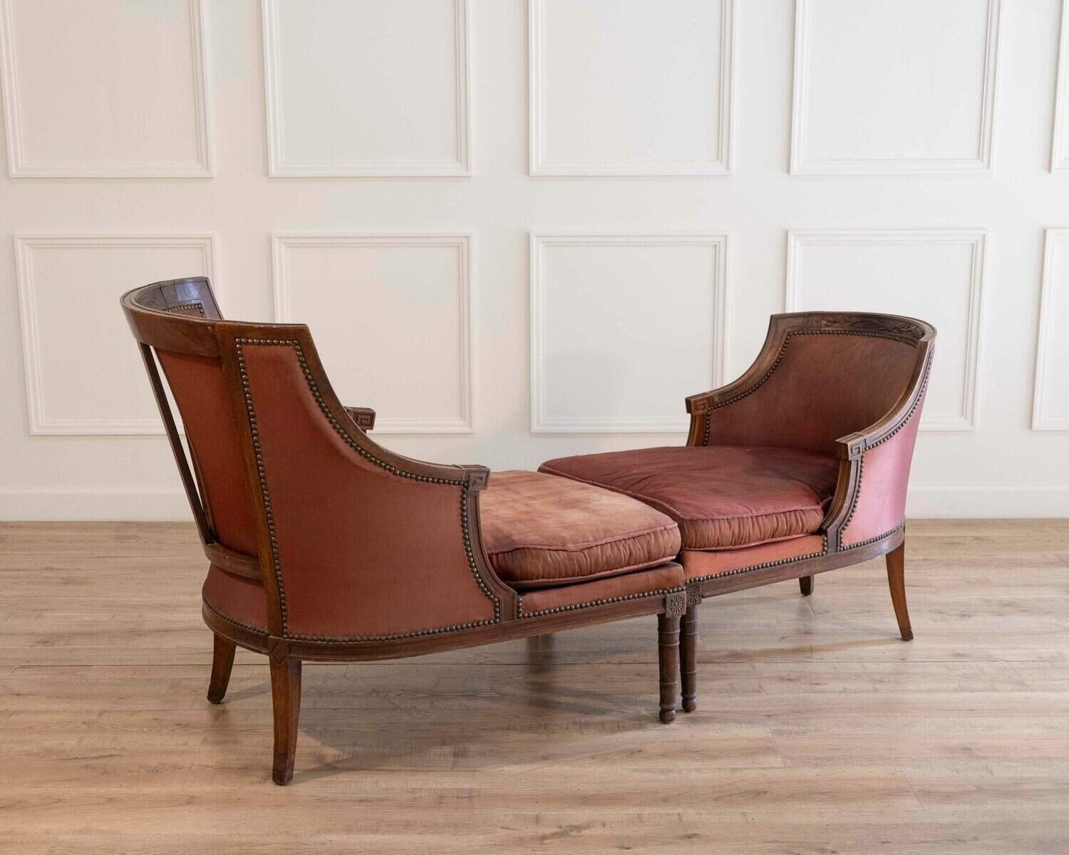 18th-Century Provençal Louis XVI Duchesse Brisée in Walnut - JAA