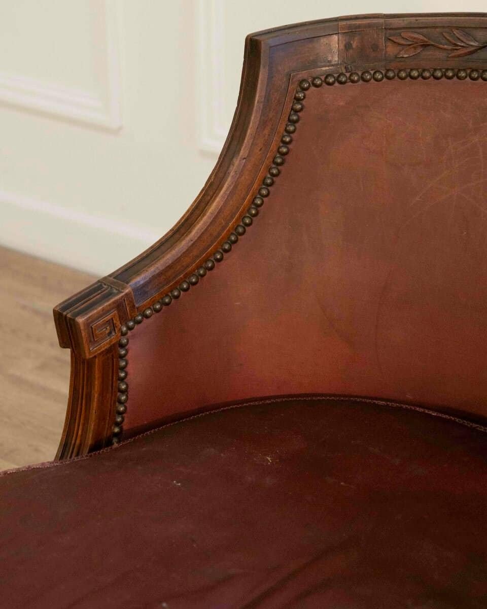 18th-Century Provençal Louis XVI Duchesse Brisée in Walnut - JAA