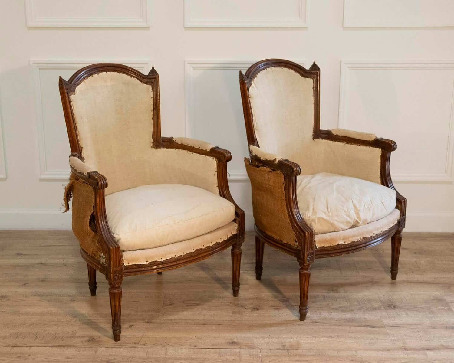 Pair of French Bergères, circa 1830 - JAA