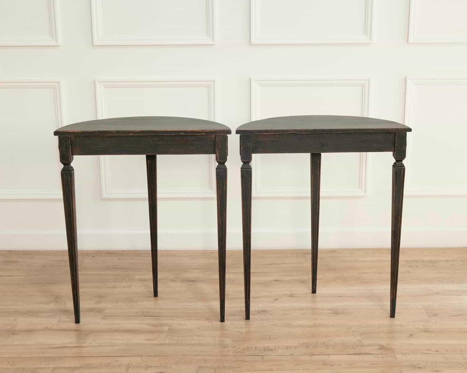Pair of Demi-Lune Tables, Early 20th Century - JAA