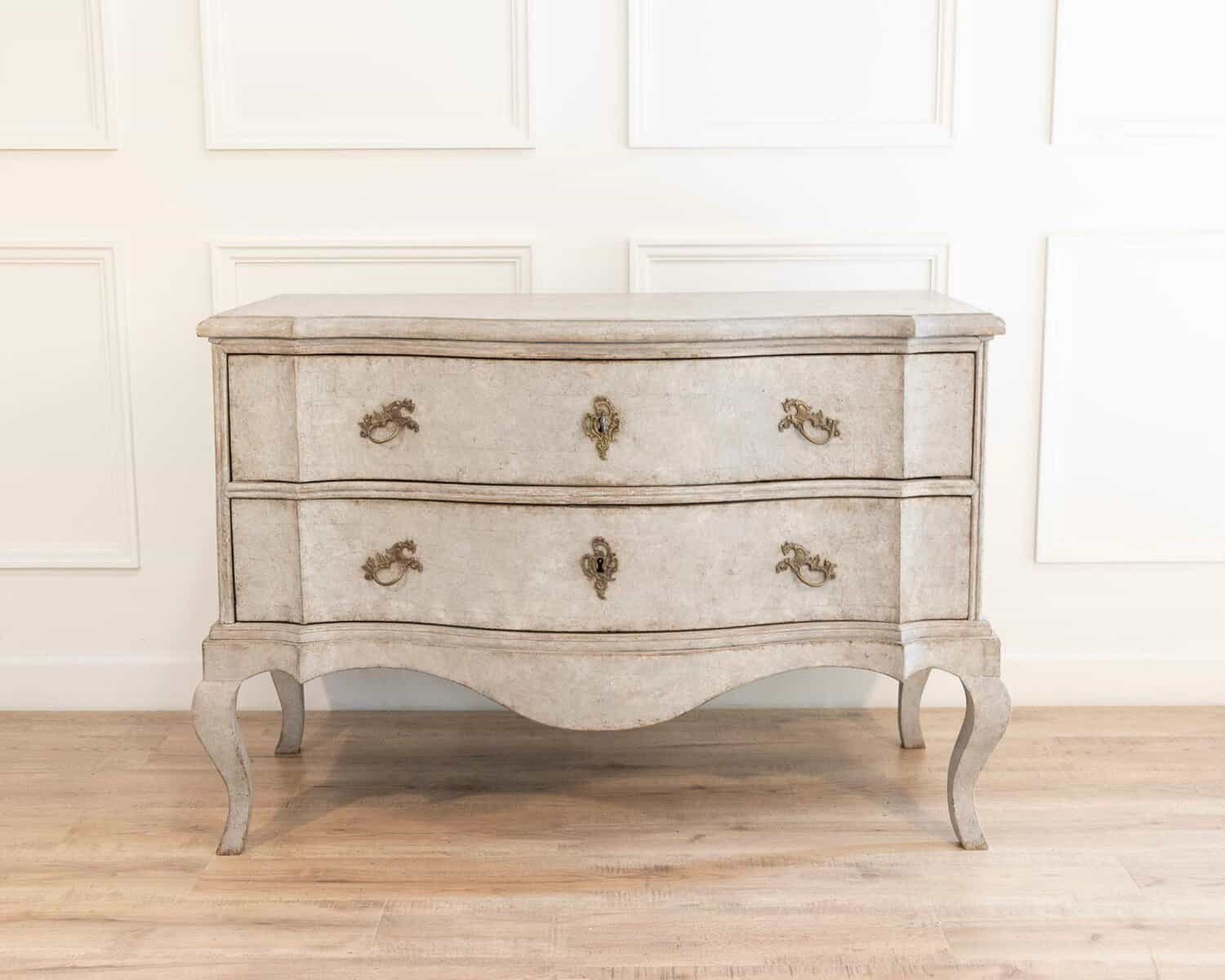Late 18th-Century Swedish Baroque Chest of Drawers, circa 1790–1810 - JAA