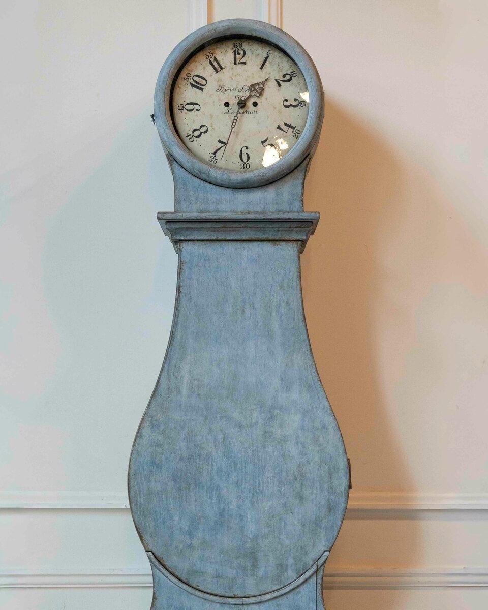 Late 18th-Century Swedish Rococo Longcase Clock, Dated 1787 - JAA