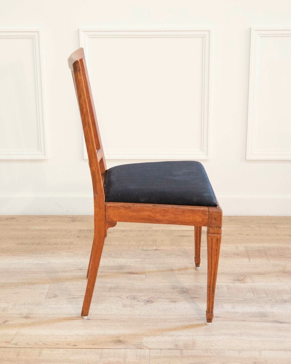 A set of 6 period Gustavian Scandinavian Chairs - JAA