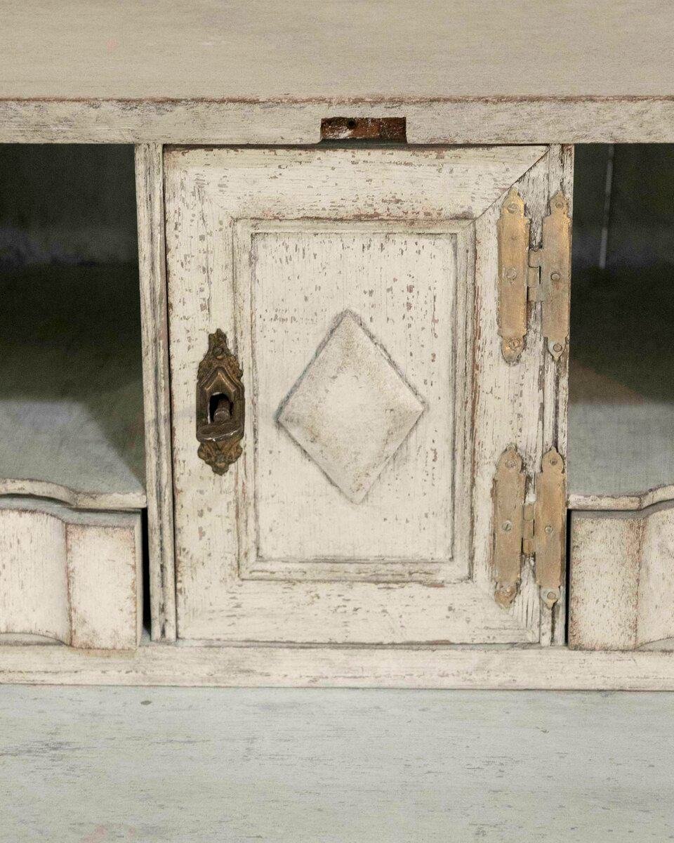 This bureau originates from Scandinavia and features exquisite carvings - JAA