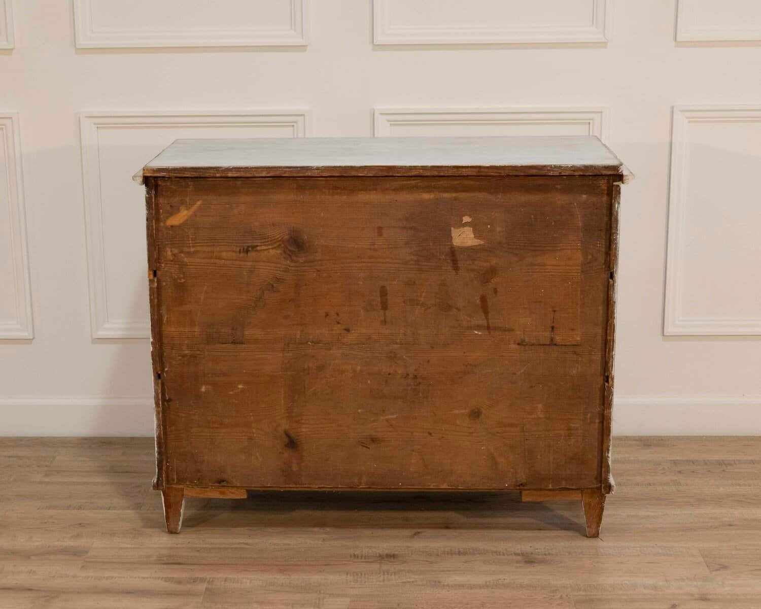 19th Century Swedish Gustavian Style Chest of Drawers - JAA