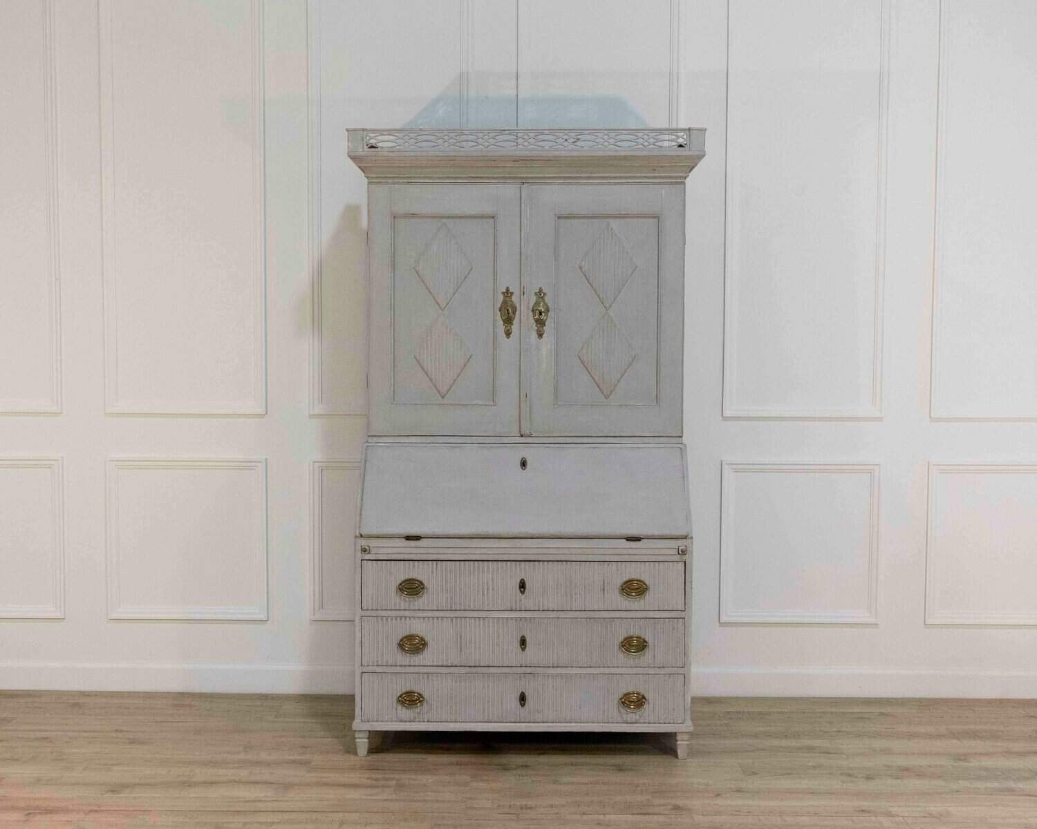 Late 18th-Century Scandinavian Two-Part Secretary, Circa 1790 - JAA