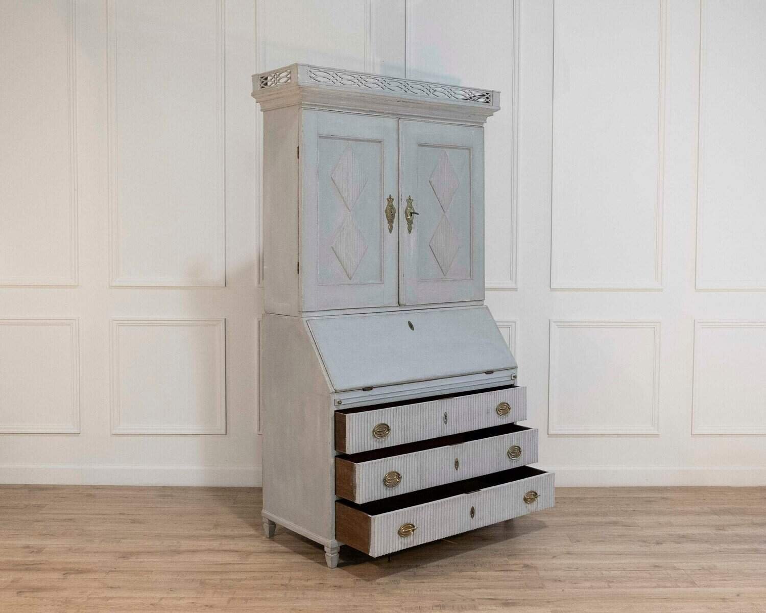 Late 18th-Century Scandinavian Two-Part Secretary, Circa 1790 - JAA