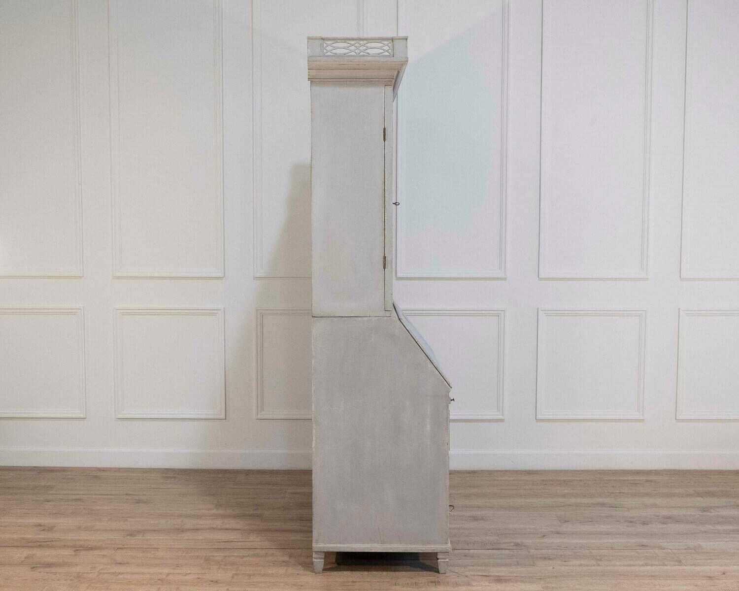 Late 18th-Century Scandinavian Two-Part Secretary, Circa 1790 - JAA