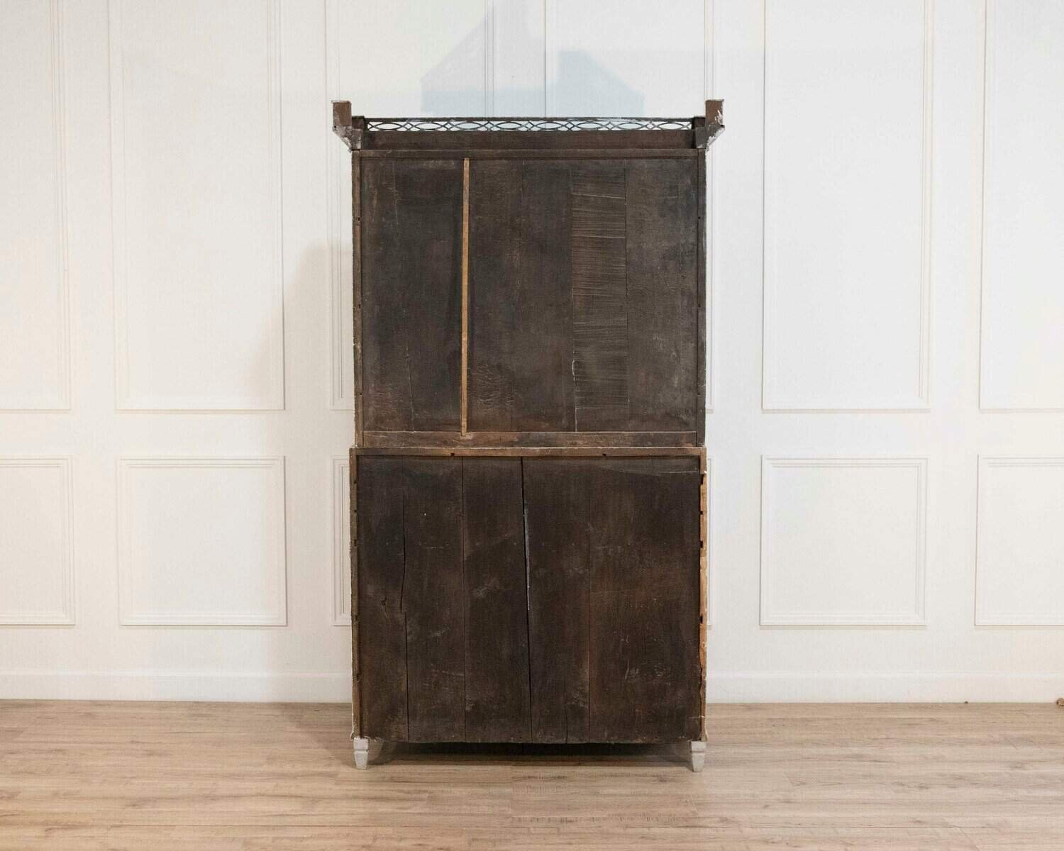 Late 18th-Century Scandinavian Two-Part Secretary, Circa 1790 - JAA