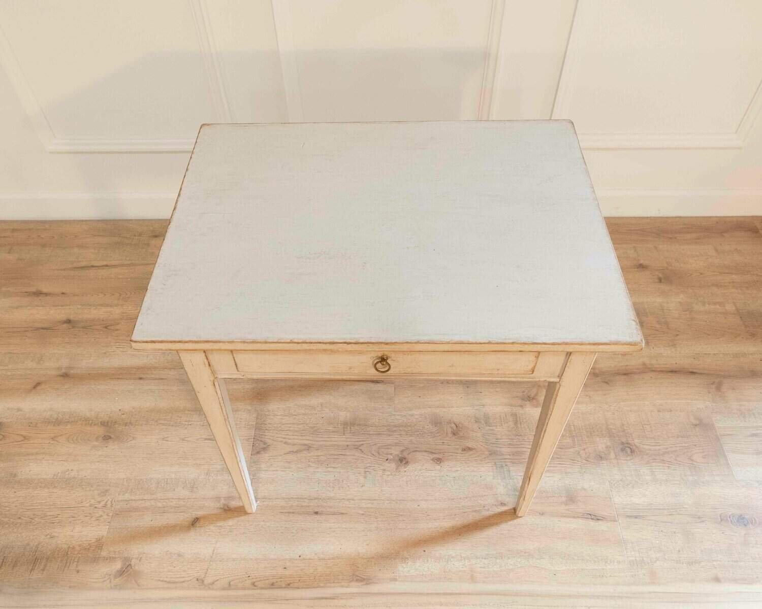 19th-Century Swedish Desk in Painted Pine - JAA