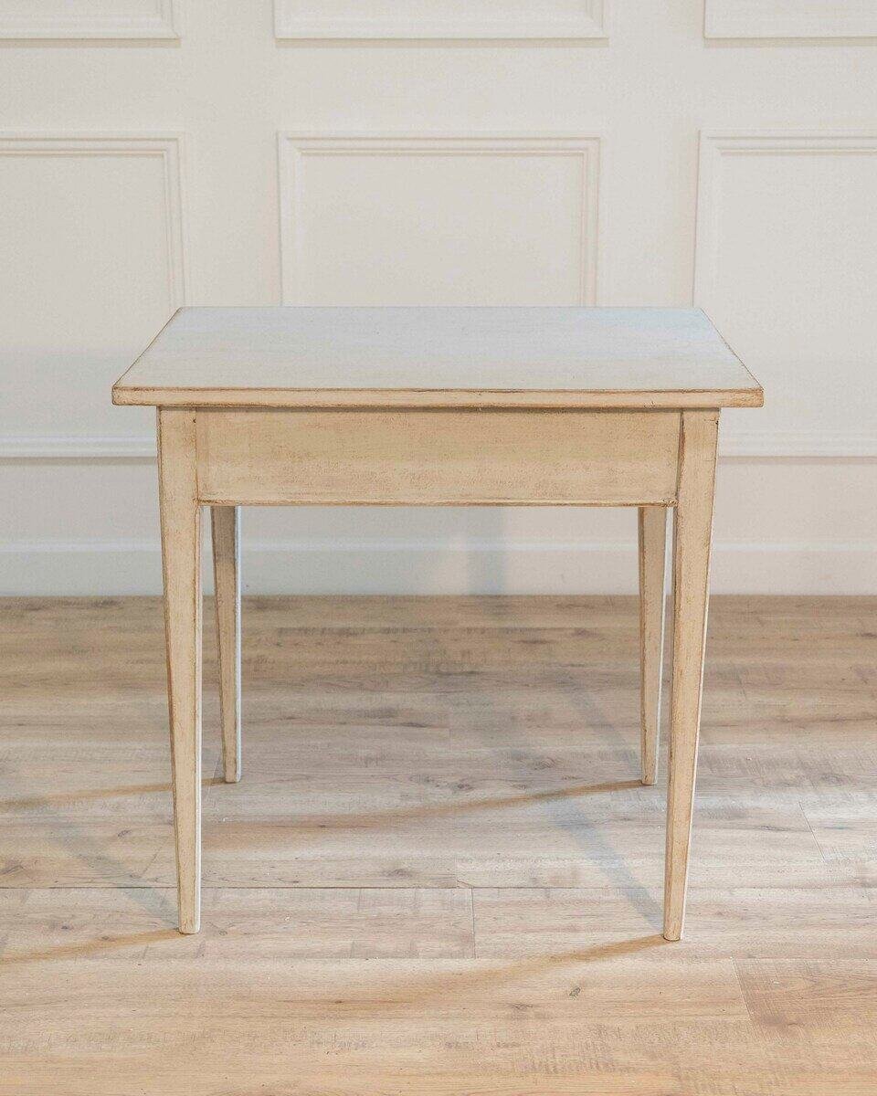 19th-Century Swedish Desk in Painted Pine - JAA