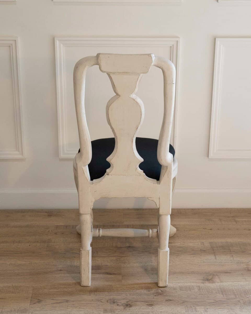 Set of 8 Chairs Circa 1760 - JAA