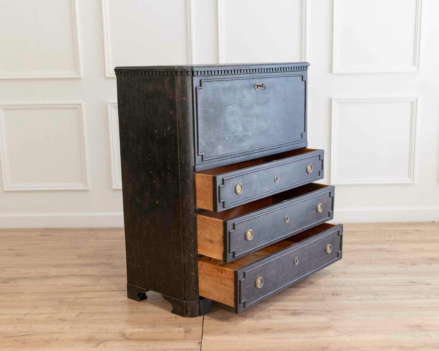 ON HOLD - Swedish Painted Bureau with Secretary Interior in Black, Mid-19th Century - JAA