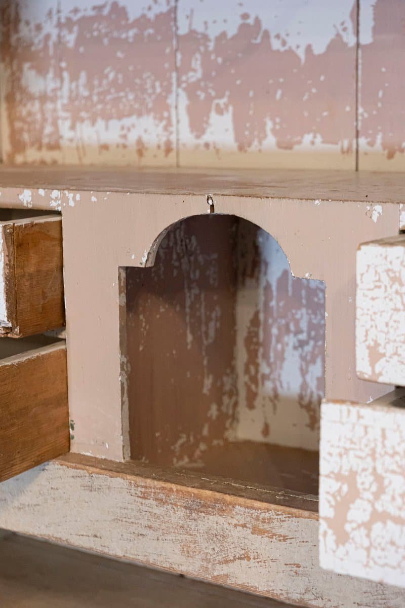 Swedish Early 19th Century Gustavian Painted Tall Cabinet with Reeded Doors - JAA