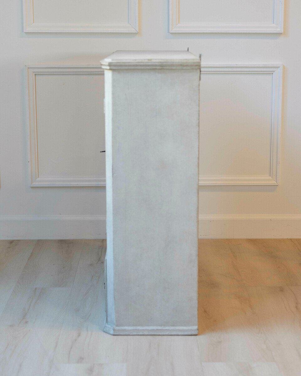 A hanging cabinet from Sweden with glass doors in grey - JAA