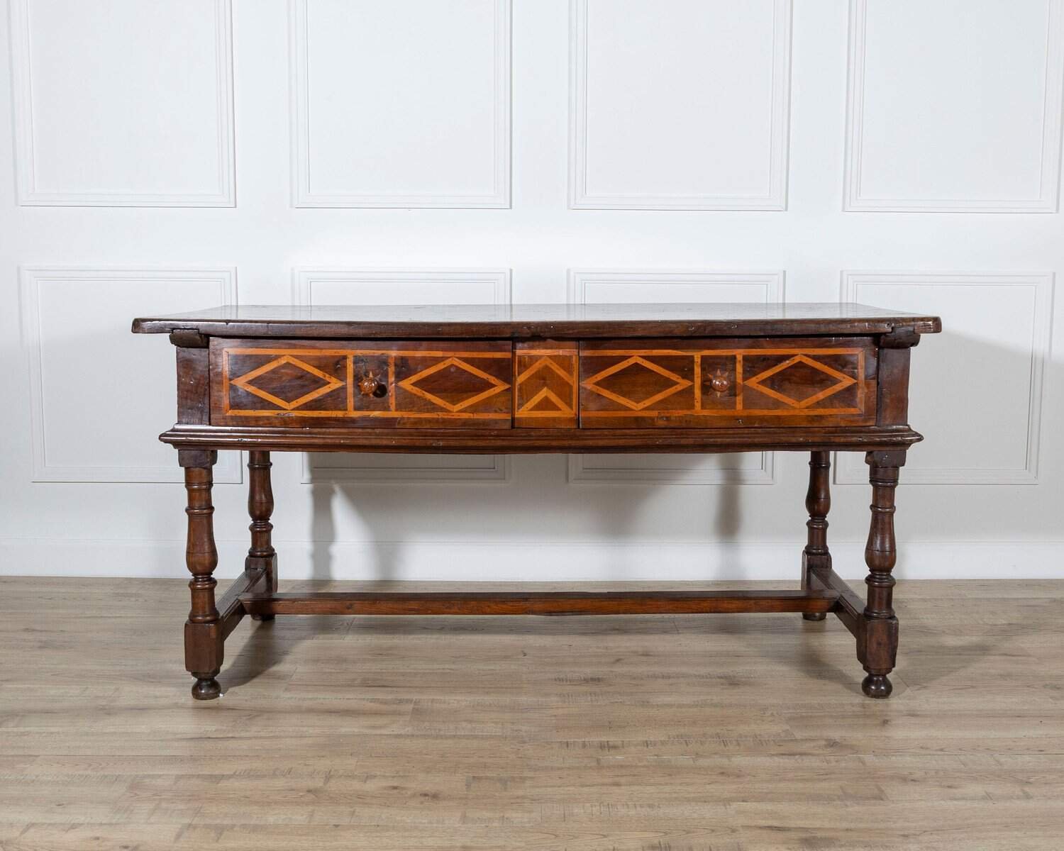 17th-Century Italian Fratino Table in Walnut with Cherry Inlay - JAA