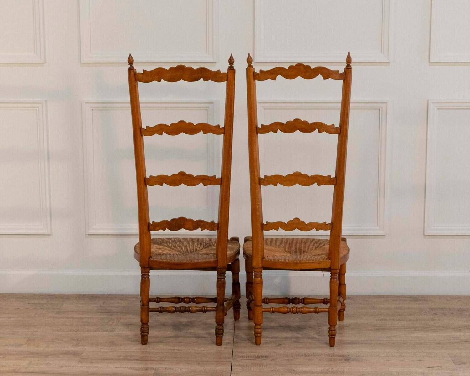 Pair Of Nurse's Chairs, 19th Century Provence In Beech - JAA