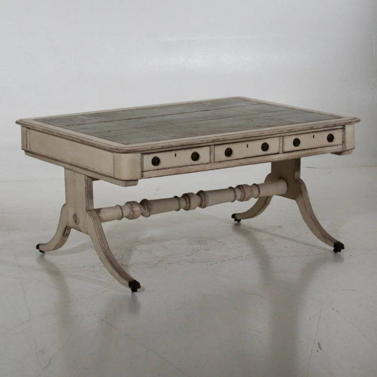 European Early 19th Century Partners Desk with Bronze Mounts and Leather Top, c.1820 - JAA