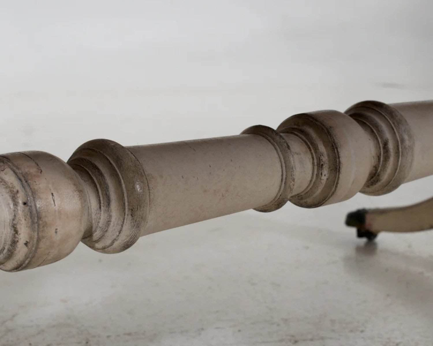 European Early 19th Century Partners Desk with Bronze Mounts and Leather Top, c.1820 - JAA