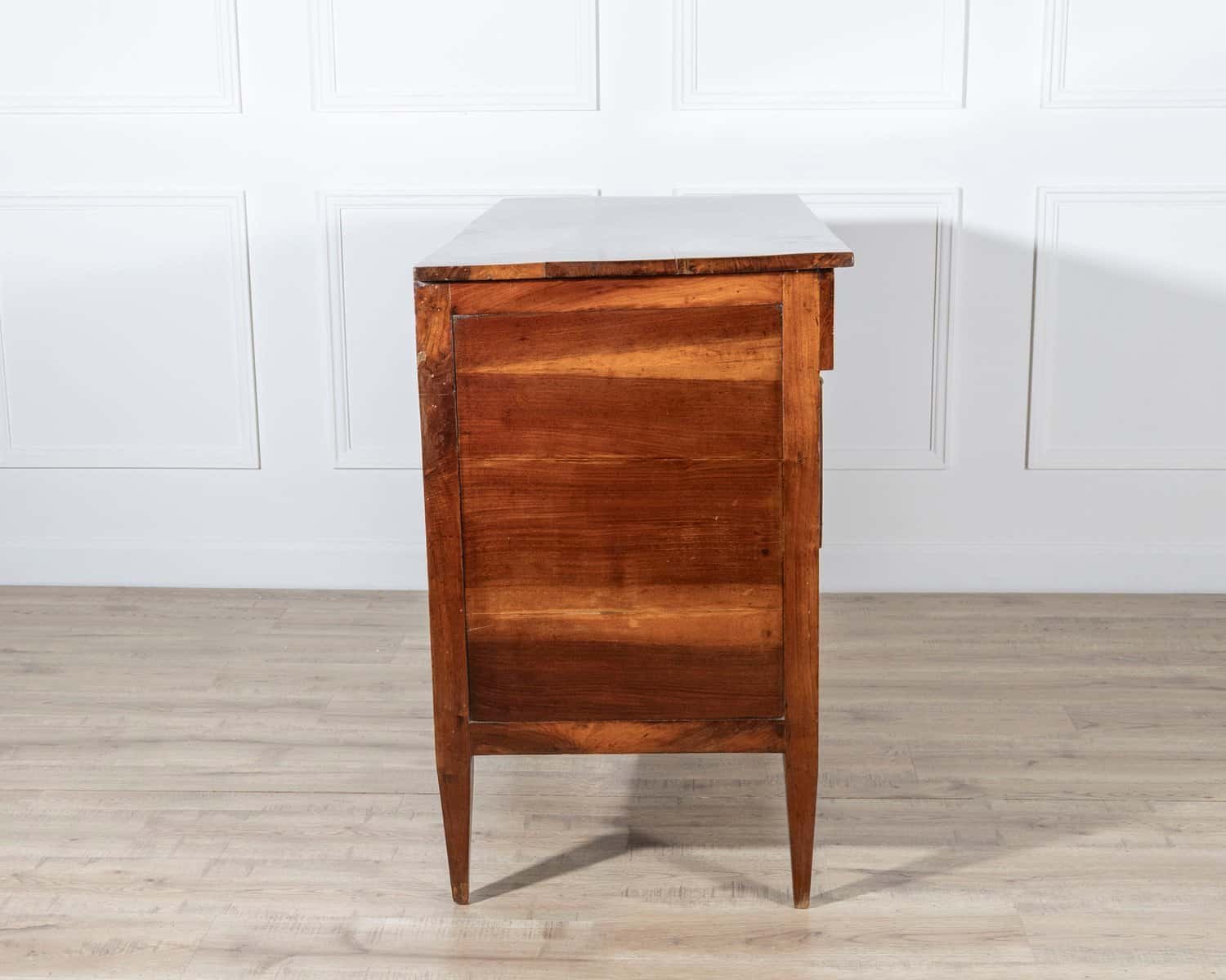 Late 18th-Century Italian Directoire Walnut Chest of Drawers — Emilia Romagna - JAA