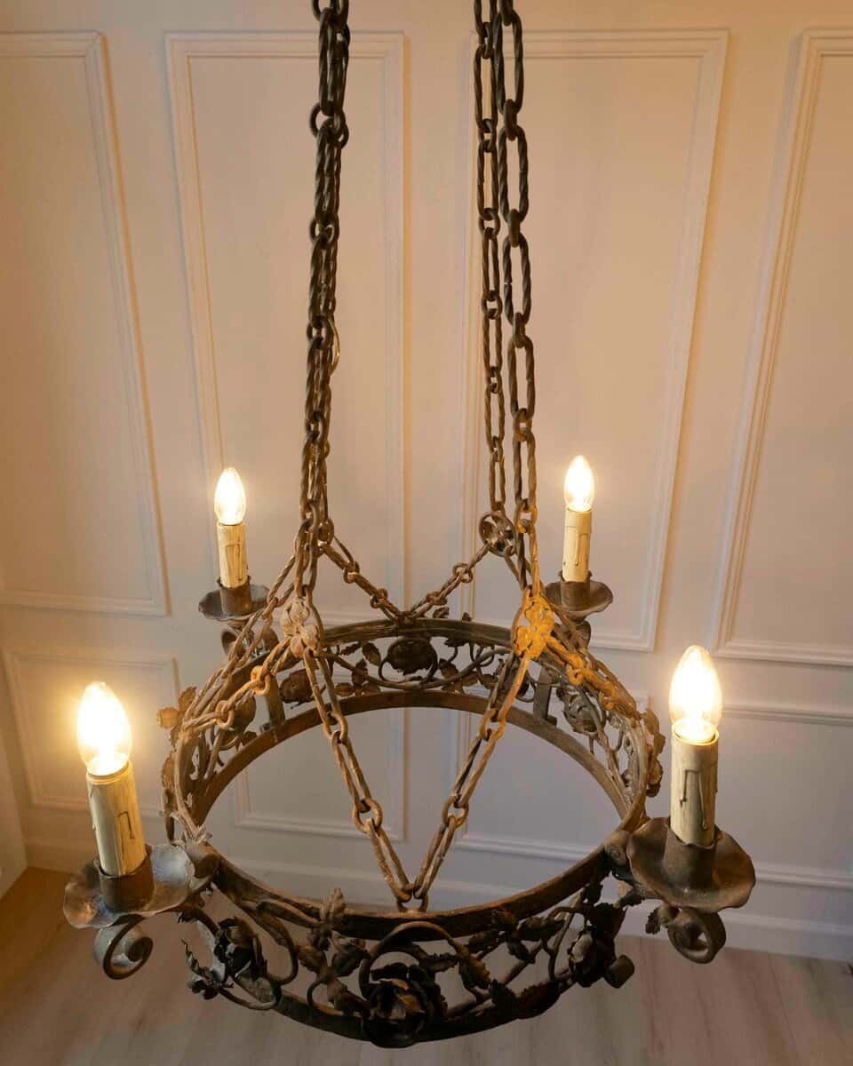 French 19th Century Four-Light Iron Ring Chandelier with Flowers and Vines - JAA