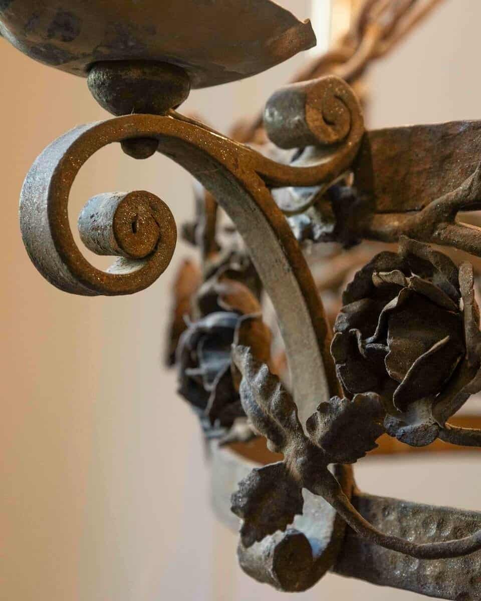 French 19th Century Four-Light Iron Ring Chandelier with Flowers and Vines - JAA