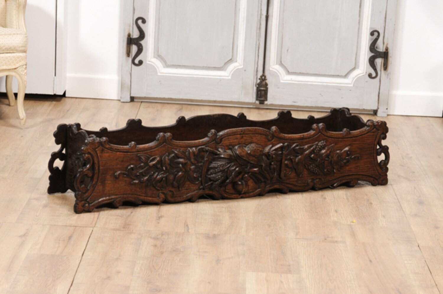 French 1890s Oak Planter with Carved Gardening Themed Frieze - JAA