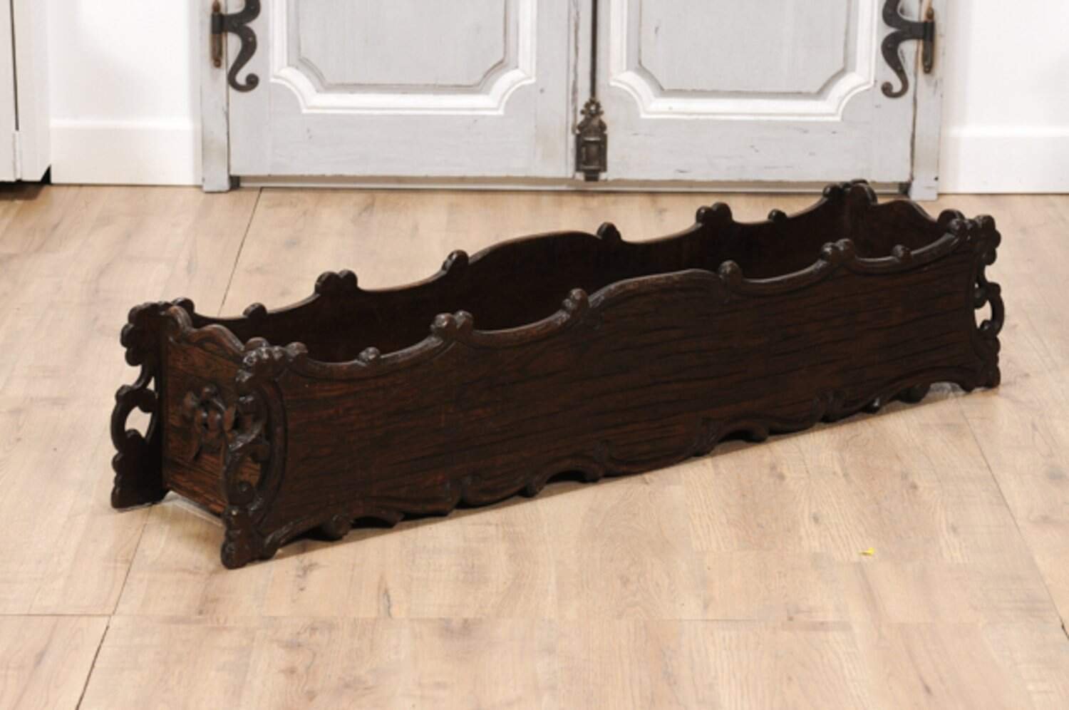 French 1890s Oak Planter with Carved Gardening Themed Frieze - JAA