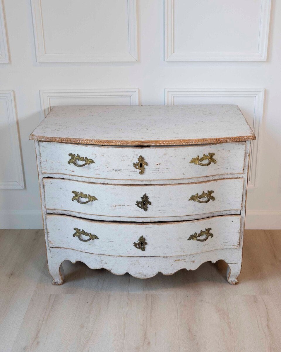 Swedish 18th Century Rococo Commode Circa 1770 - JAA
