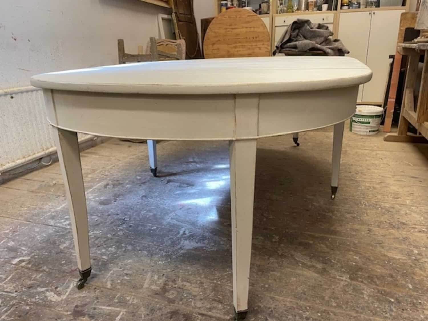 Swedish Early 19th Century Gustavian Extension Table with Two Leaves, c.1800 - JAA