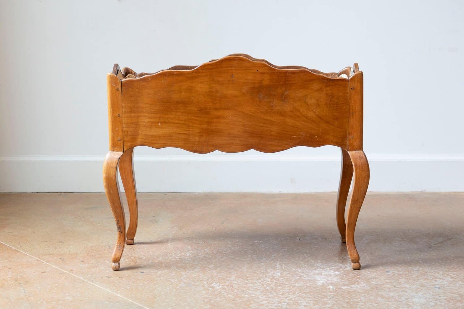 French 1850s Louis XV Style Cherry Planter with Quatrefoil Motifs and Tôle Liner - JAA