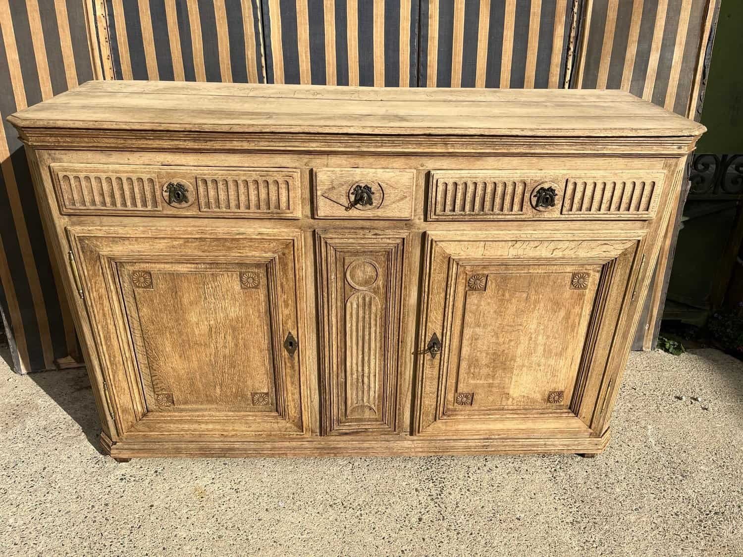 Italian 19th Century Lombard Walnut Secretaire with Marquetry - JAA