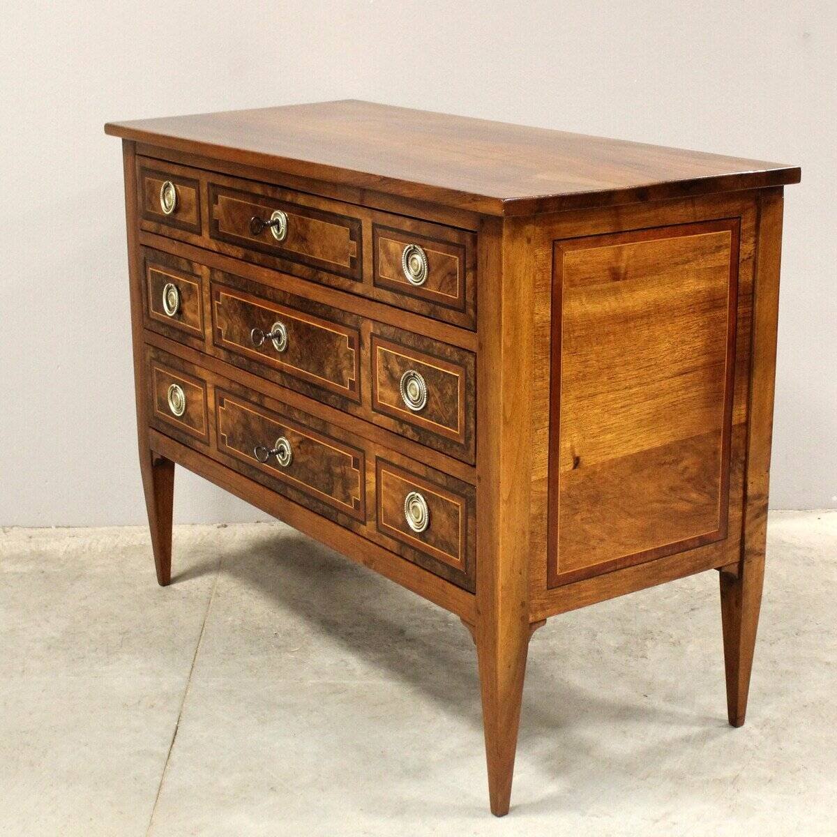 ON HOLD - Louis XVI Chest of Drawers in Walnut - JAA